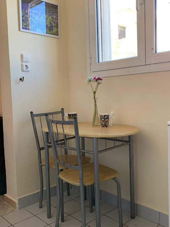 Cozy One-bedroom In Halepa, Chania Appartamento La Canea