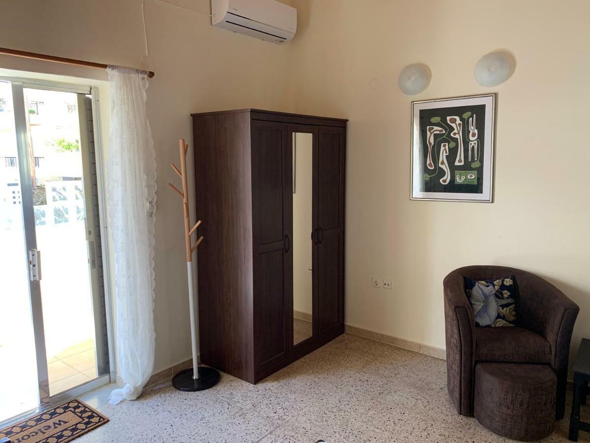 Cozy One-bedroom In Halepa, Chania Appartamento La Canea